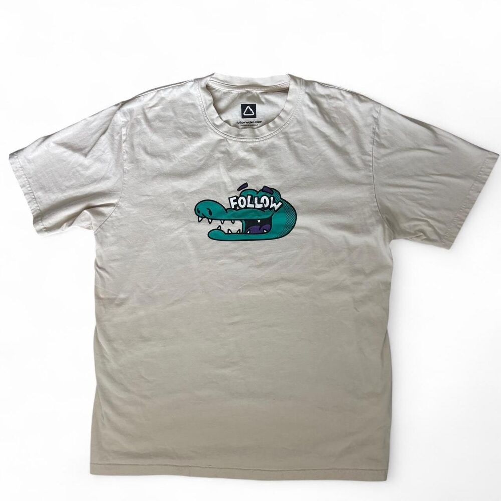 Unbranded Men's Cream and Green T-shirt